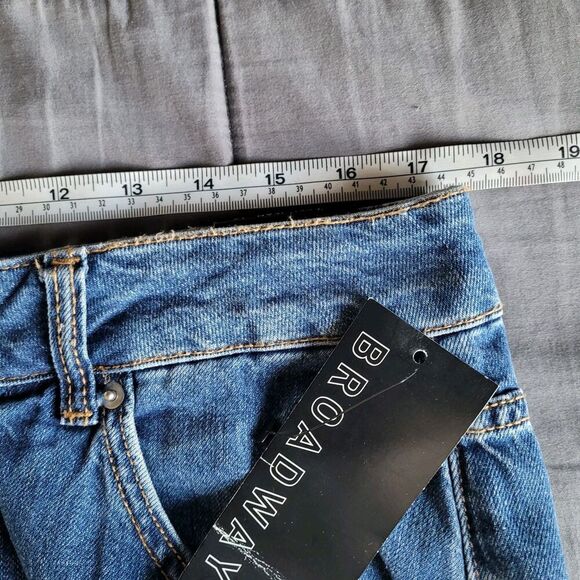 Womens High Rise Barrel Baggy Ankle Jeans Size 12 Blue Balloon 100% Cotton Nwt - Picture 4 of 9